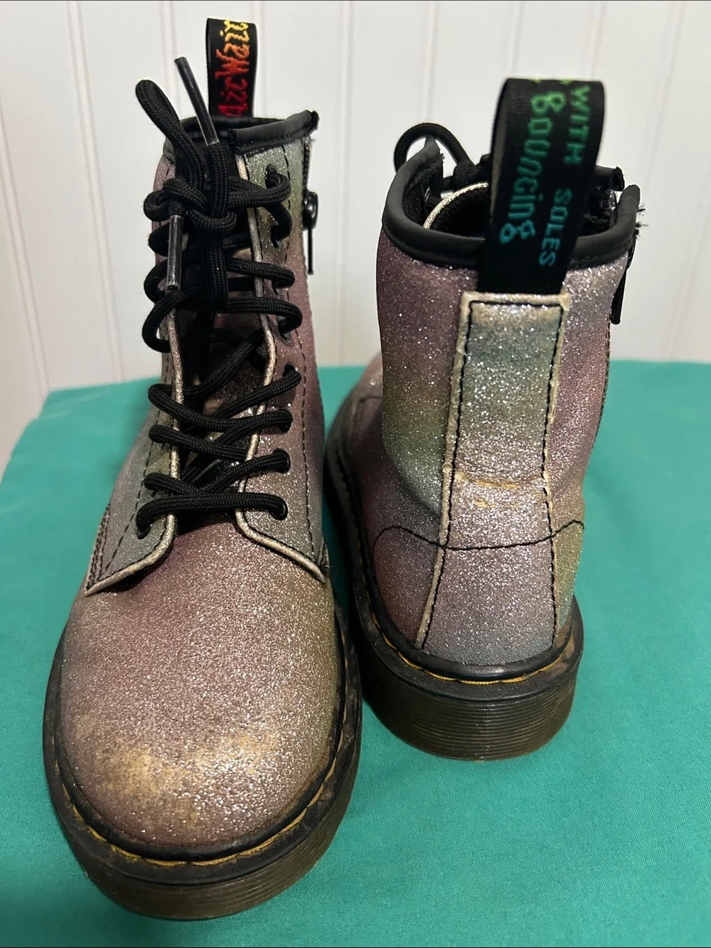 Dr. Martens Girls Iridescent Glitter Lace-Up Boots Sz: 3